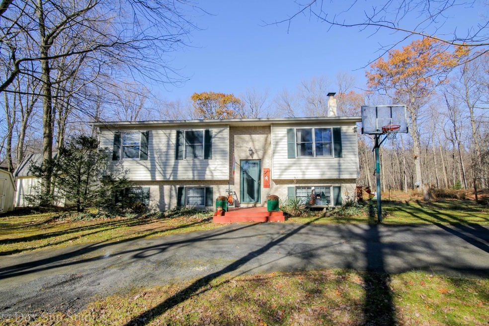 210 Lake Dr, Lehighton, PA 18235 - photo 1