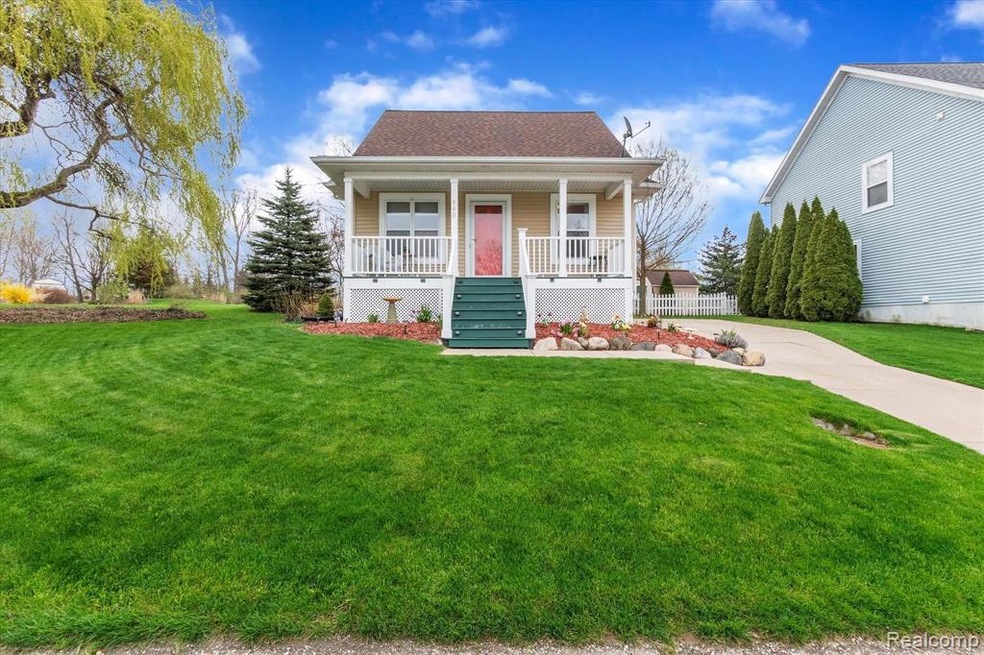 03-449-Waverly-Ln-WindowStill-Real-Estate-Photogra
