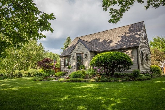 3305 Sterrettania Rd, Erie, PA 16506 - photo 1