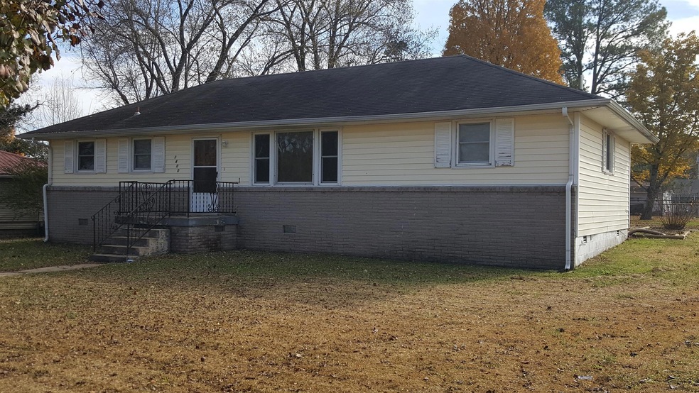 1400 Cherry St, Shelbyville, TN 37160 - photo 1