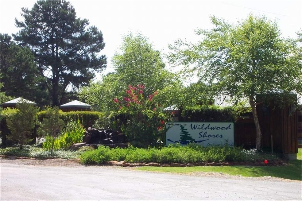 62 Lakecrest Ln, Huntsville, TX 77340 - photo 1