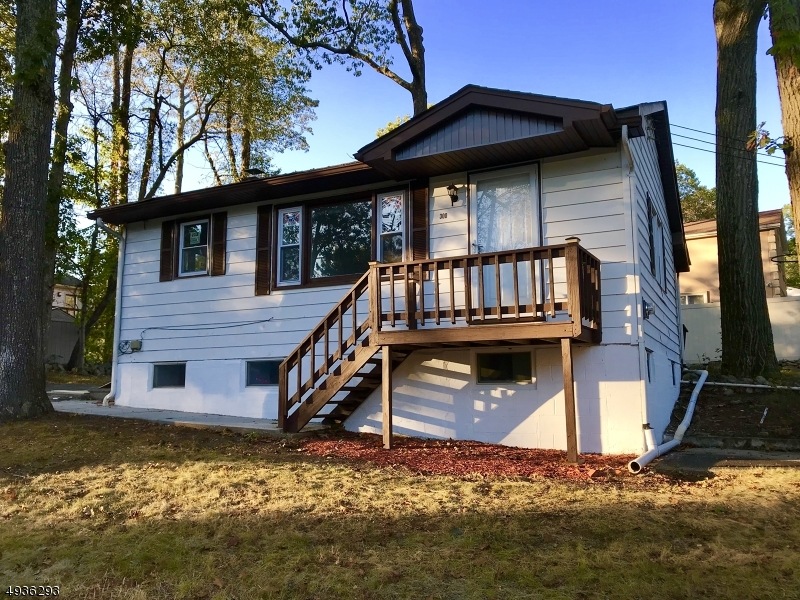 300 Knox Way, Hopatcong, NJ 07843 - photo 1