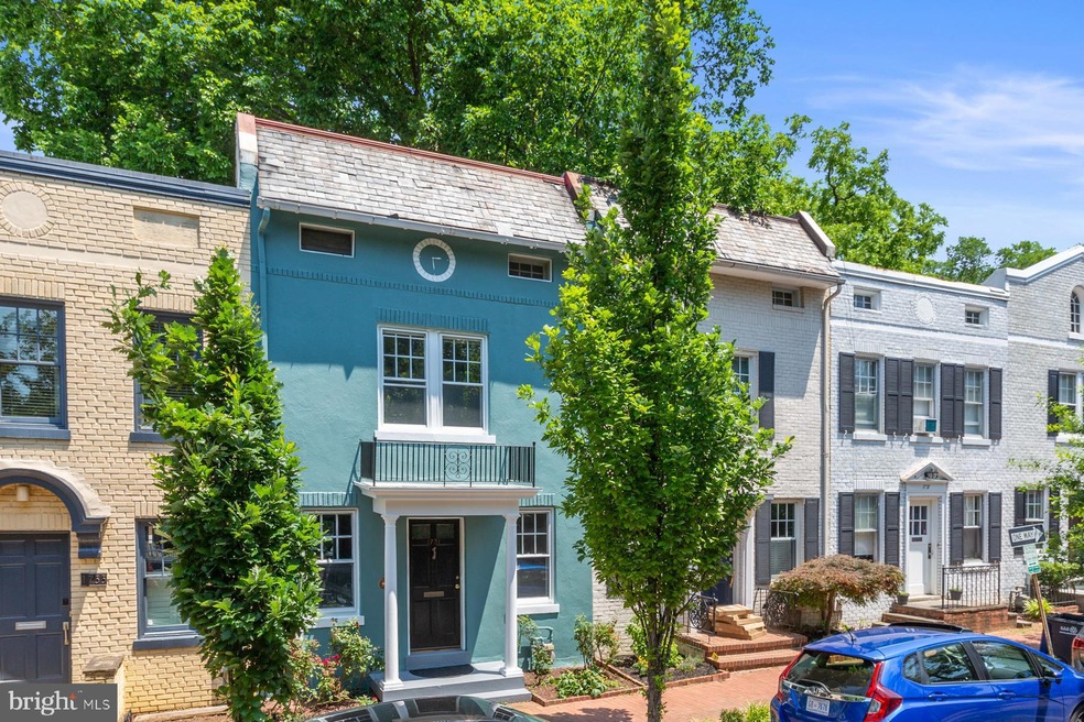 1731 34th St NW, Washington, DC 20007 - photo 1