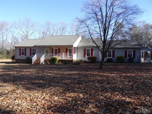 19225 Templeton Rd, Carson, VA 23830 - photo 1
