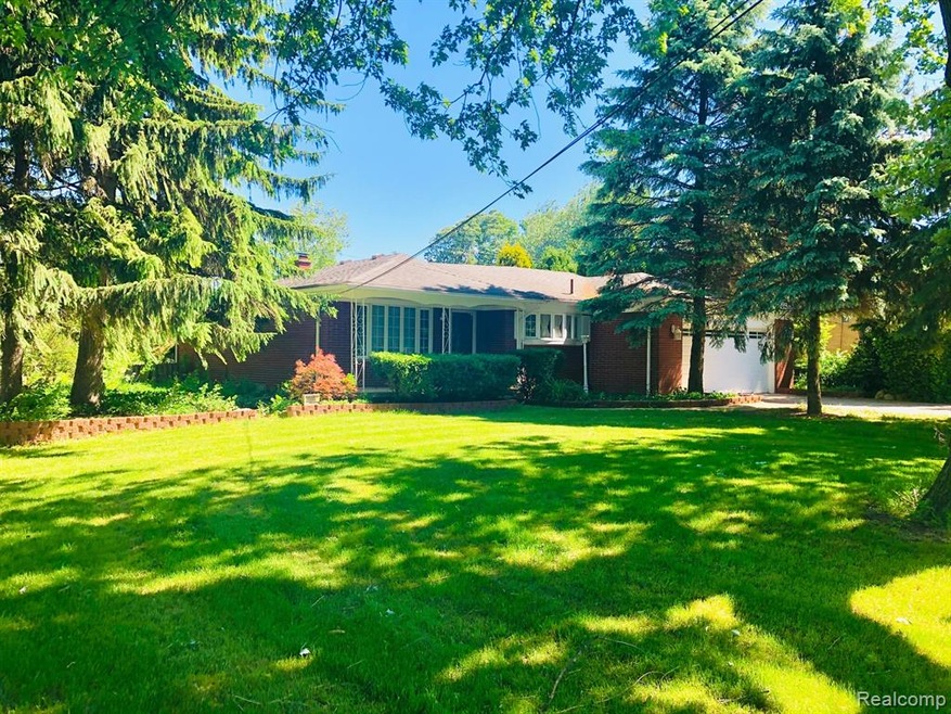 2889 Carleton Rockwood Rd, Carleton, MI 48117 - photo 1