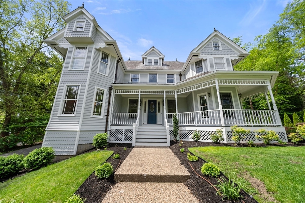 49 Longfellow Rd, Wellesley Hills, MA 02481 - photo 1