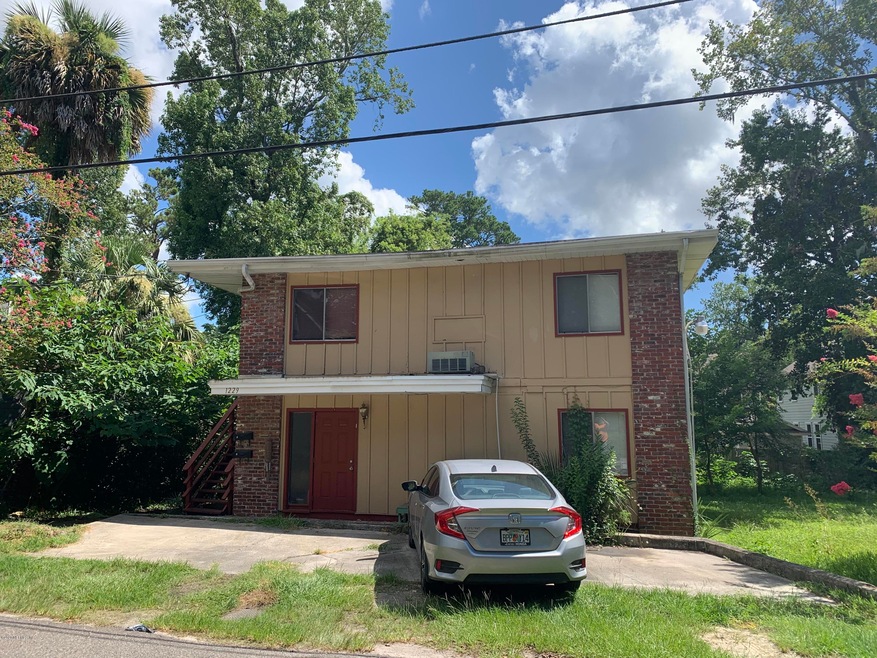 1229 Willow Branch Ave, Jacksonville, FL 32205 - photo 1