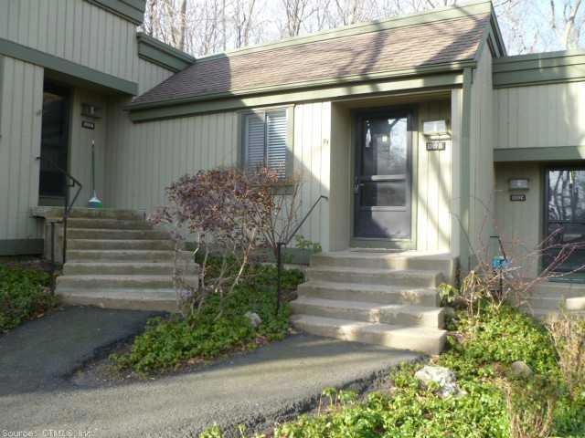 1019B Heritage Village unit 1019B, Southbury, CT 06488 - photo 1