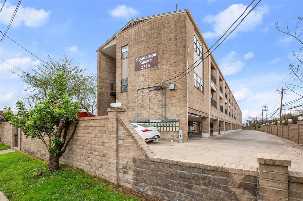 3316 Guadalupe St unit 304, Austin, TX 78705 - photo 1
