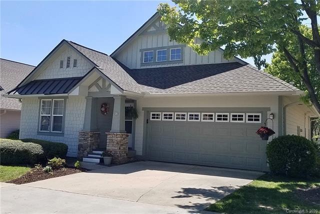 25 Gray Wolf Ln, Hendersonville, NC 28792 - photo 1