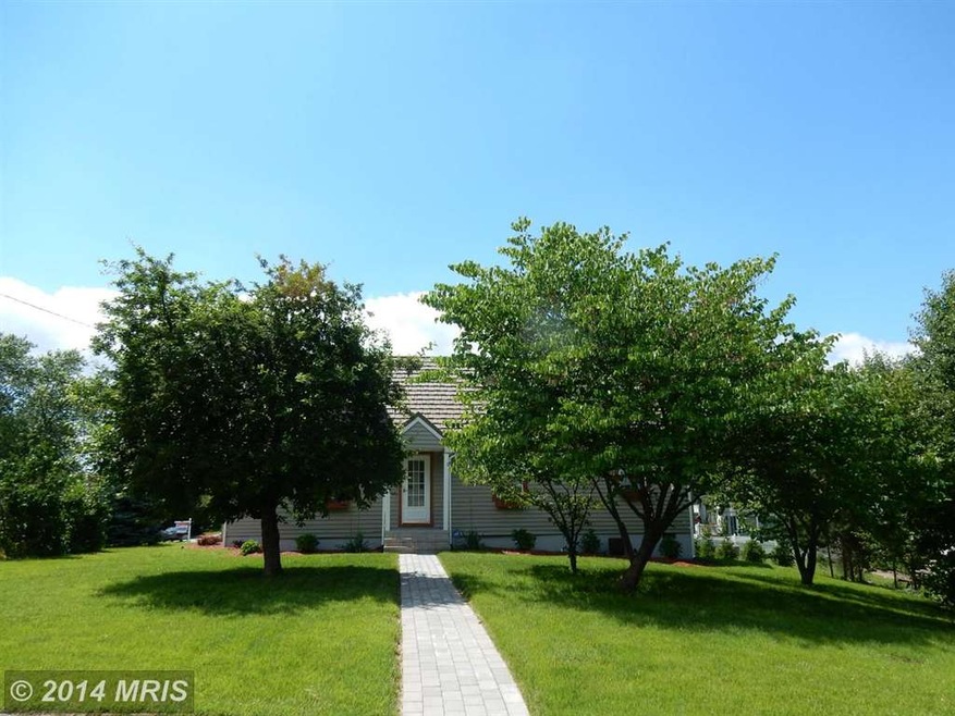 1212 Rock Hill Rd, Pasadena, MD 21122 - photo 1