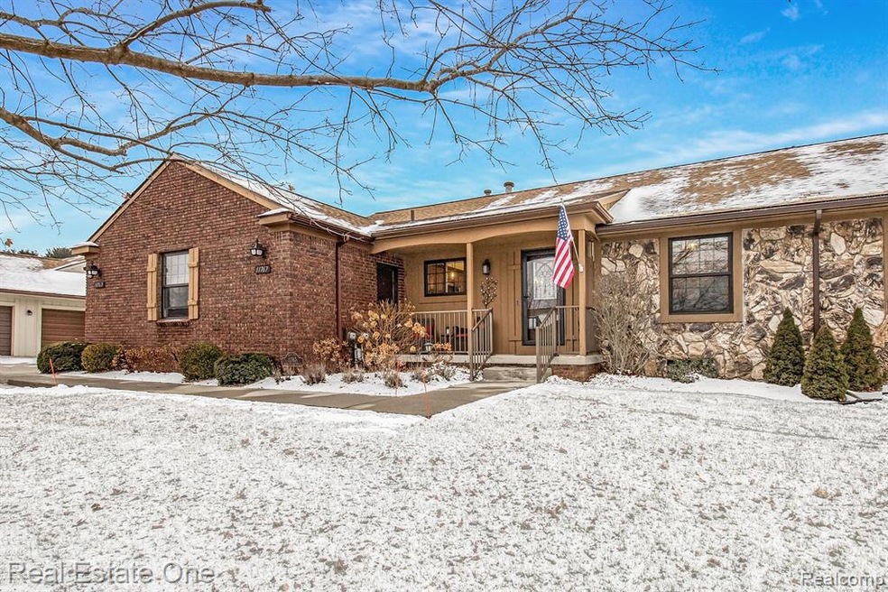 11767 Shenandoah Dr unit 158-2, South Lyon, MI 48178 - photo 1