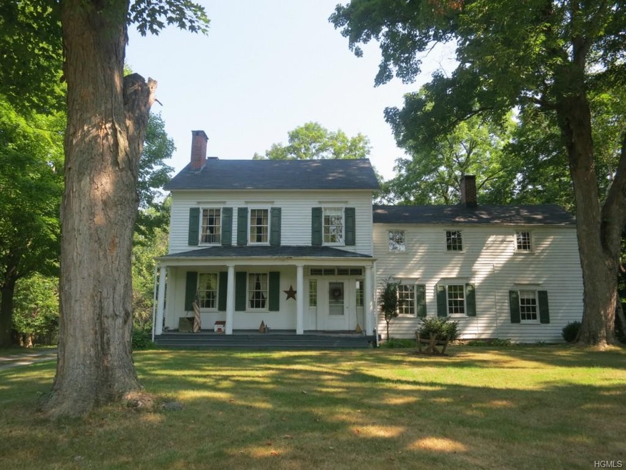 457 Cedar Hill Rd, Fishkill, NY 12524 - photo 1