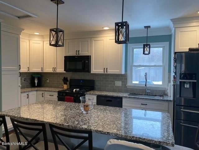 55 Hillcrest Ave, Pittsfield, MA 01201 - photo 1