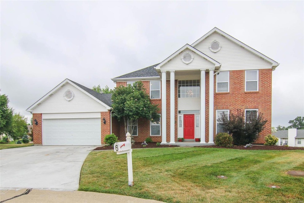Stately brick exterior w/ columns & roof only 6 yr