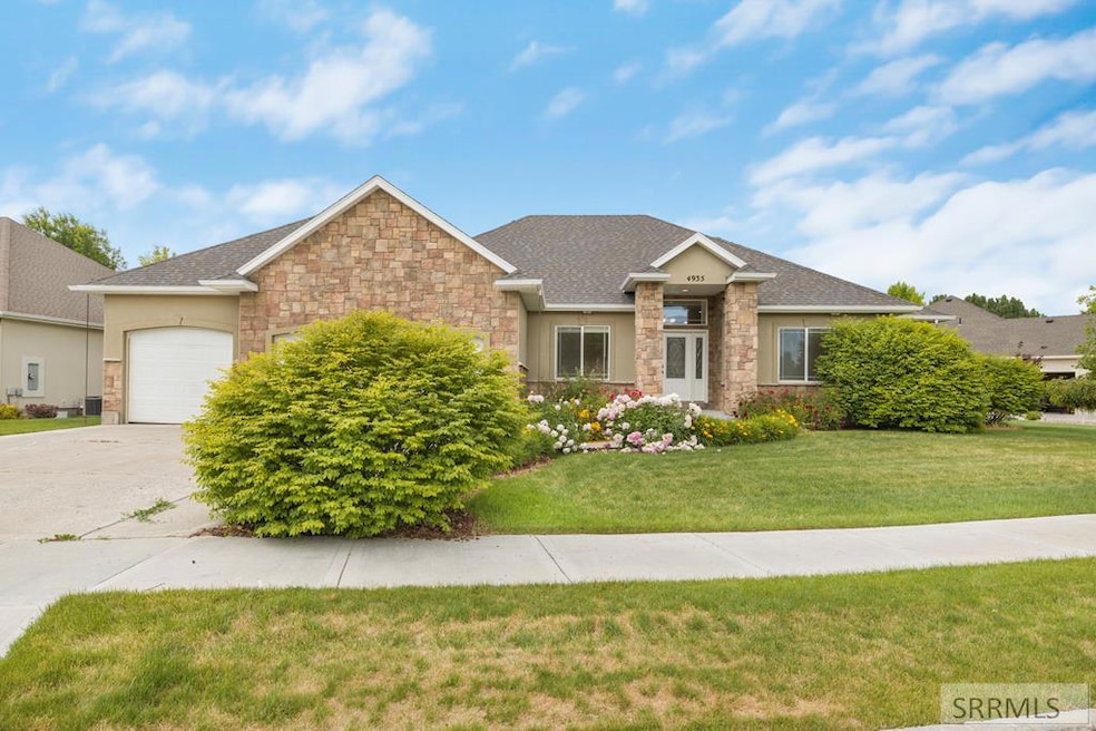 For Sale $595,000