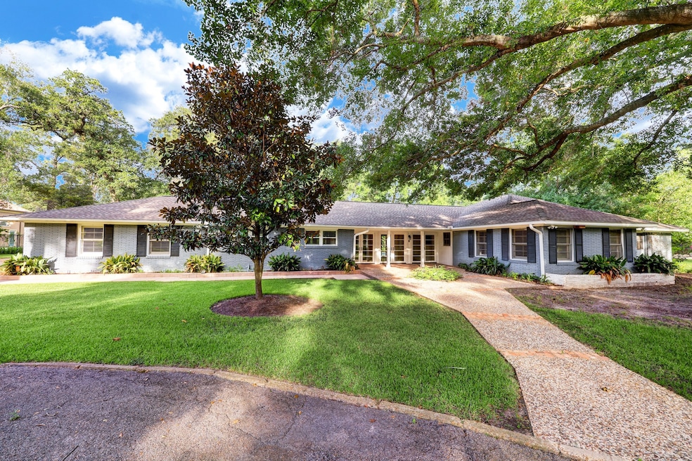 Sold • Co-Listing Agent