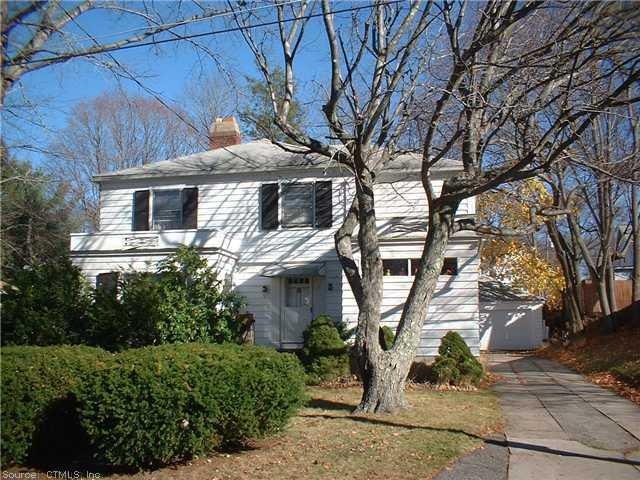 16 Robert St, Waterbury, CT 06710 - photo 1