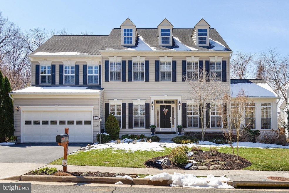 520 E Skyline Dr, Purcellville, VA 20132 - photo 1