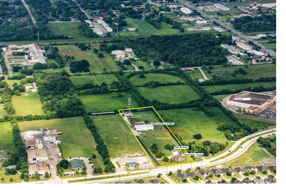 Aerial (things behind shop- now clear out)