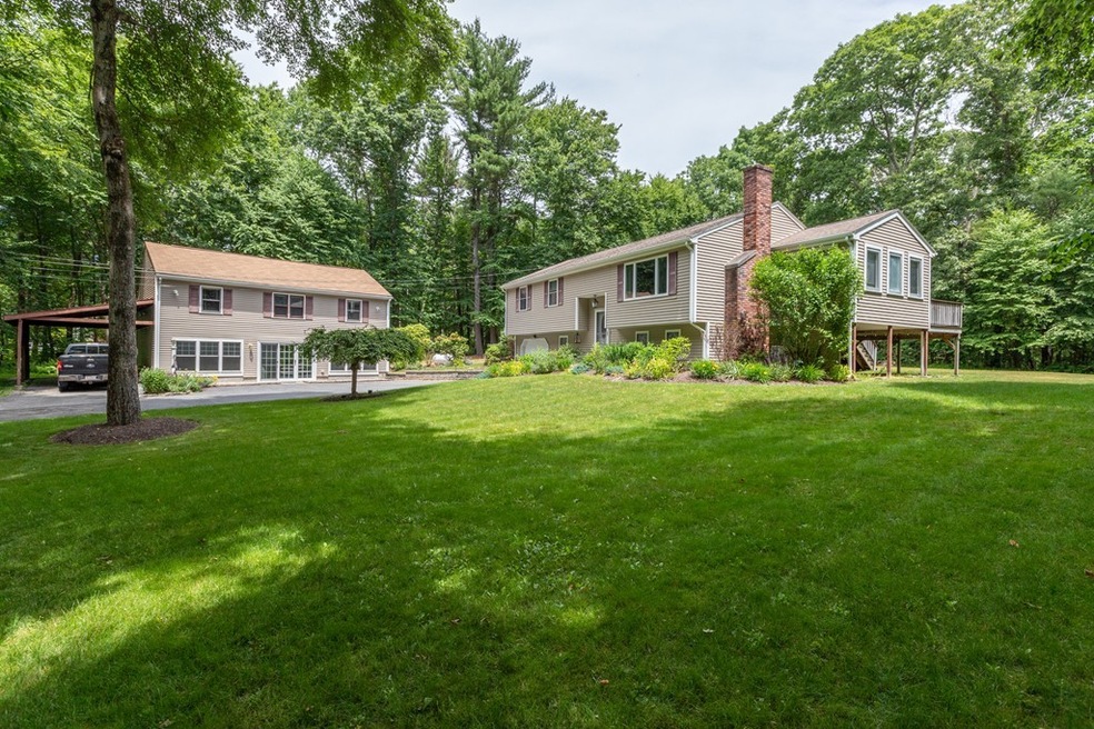 84 Locust St, Douglas, MA 01516 - photo 1