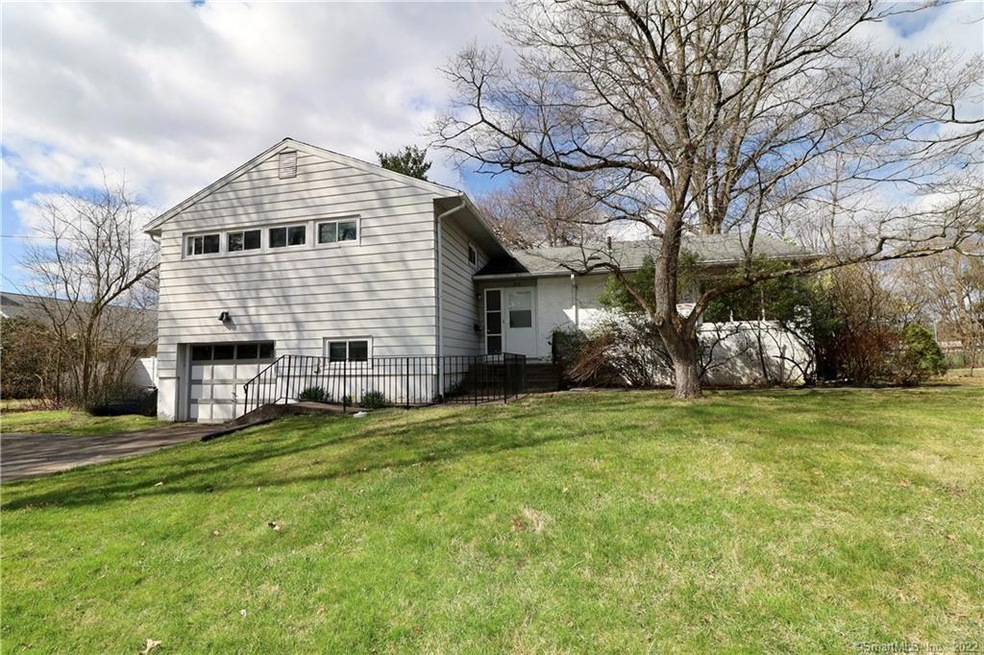 Welcome to 97 Mohegan Drive!