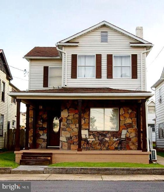 467 Saint Cloud St, Keyser, WV 26726 - photo 1