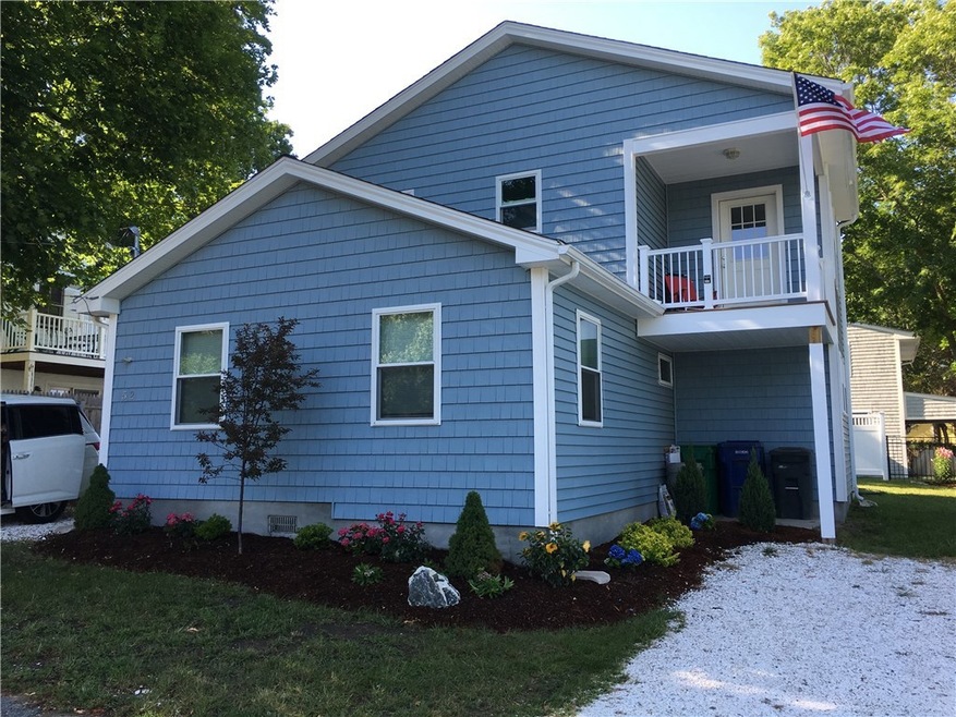 52 Wakefield Ave, Wakefield, RI 02879 - photo 1