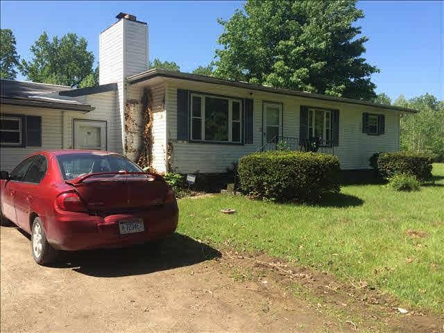 13333 Capernall Rd, Carleton, MI 48117 - photo 1