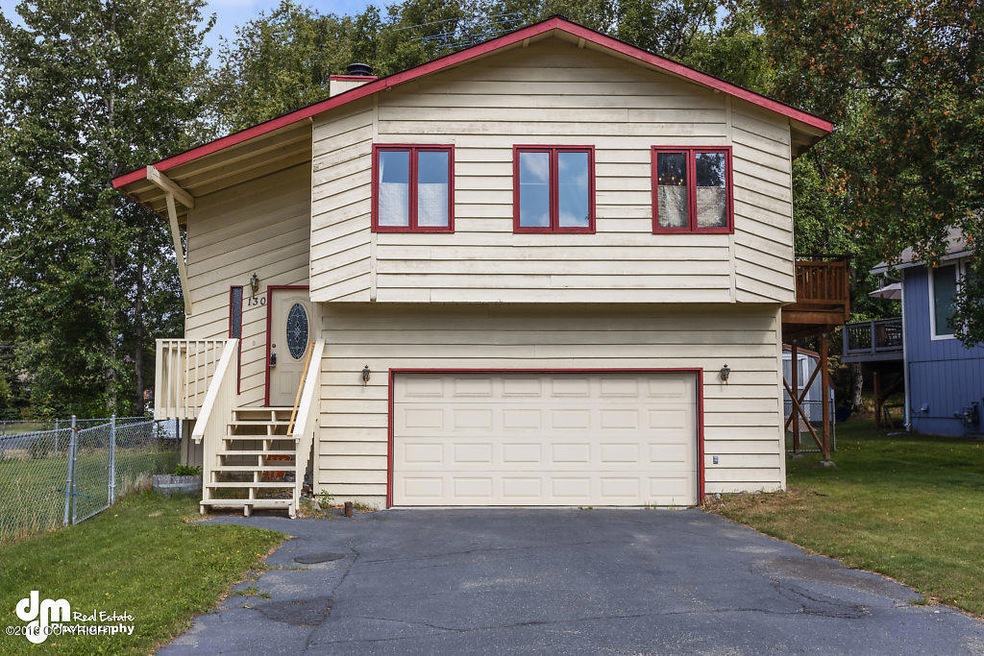 Exterior Front-ELKO0124-SMALL