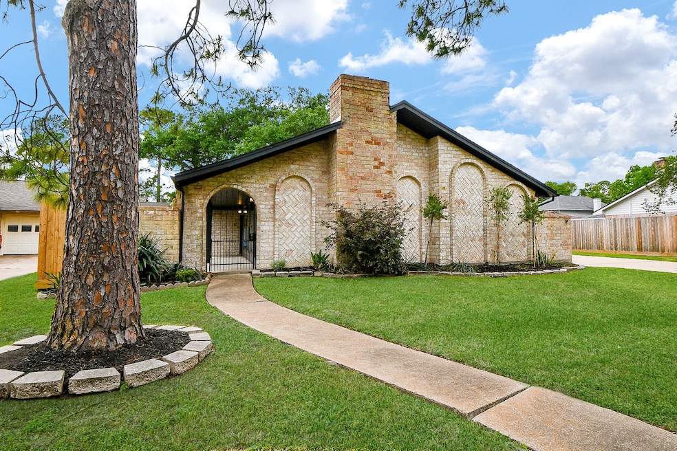 For Sale $479,000 • Co-Listing Agent