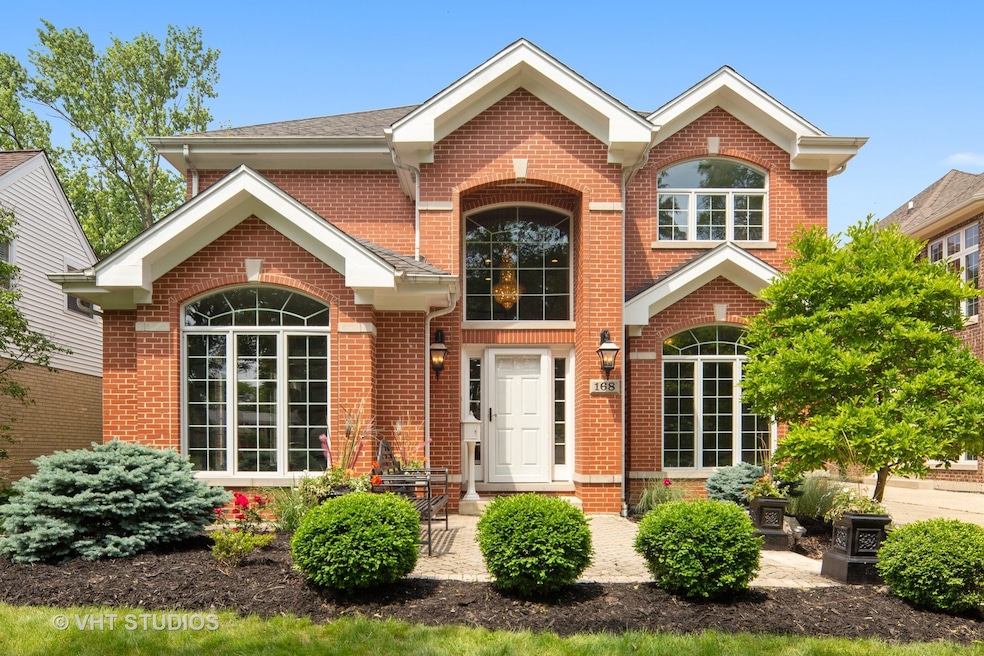 168 S Poplar Ave, Elmhurst, IL 60126 - photo 1