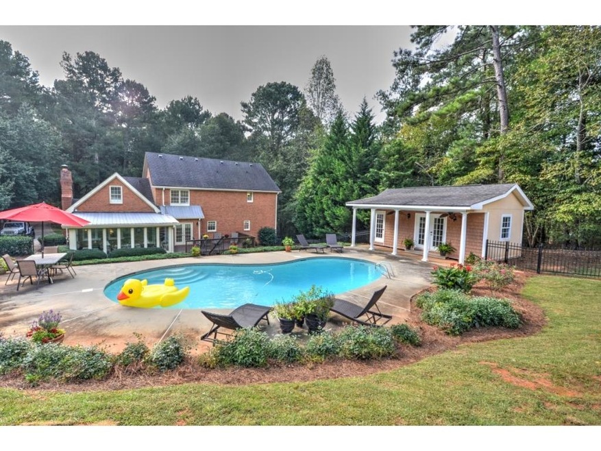 1227 Pinehurst Rd, Grayson, GA 30017 - photo 1