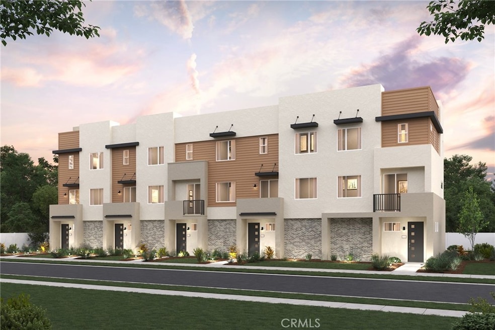 4005 Valley Oak Ln unit D, El Monte, CA 91733 - photo 1