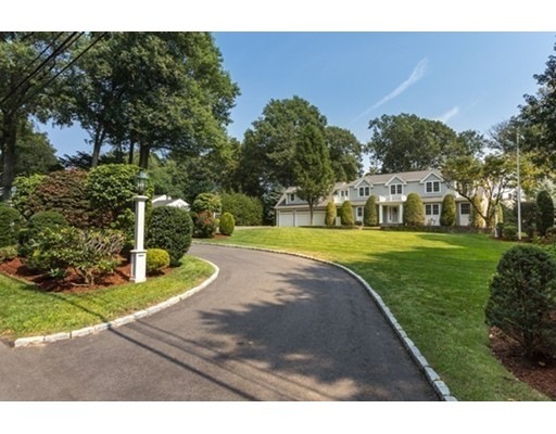 33 Father Carney Dr, Milton, MA 02186 - photo 1