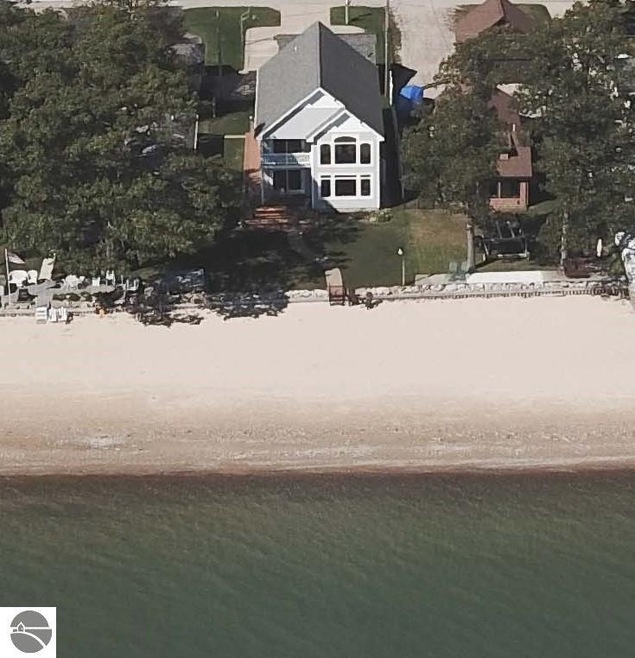 28 N Huron Rd, Au Gres, MI 48703 - photo 1