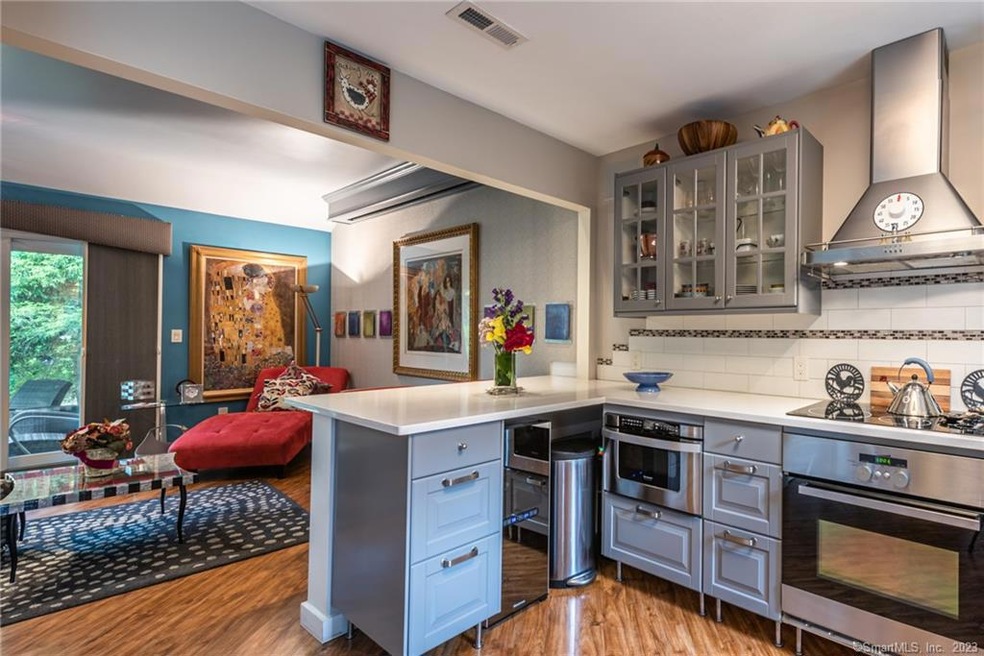 946 Heritage Village unit A, Southbury, CT 06488 - photo 1