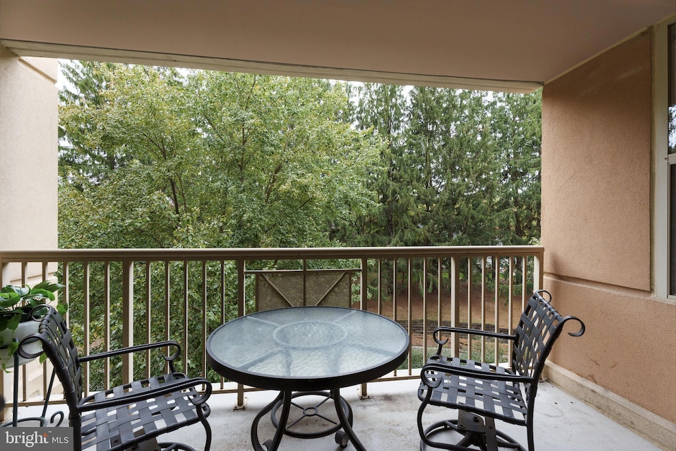 Pending $875,000 • Co-Listing Agent