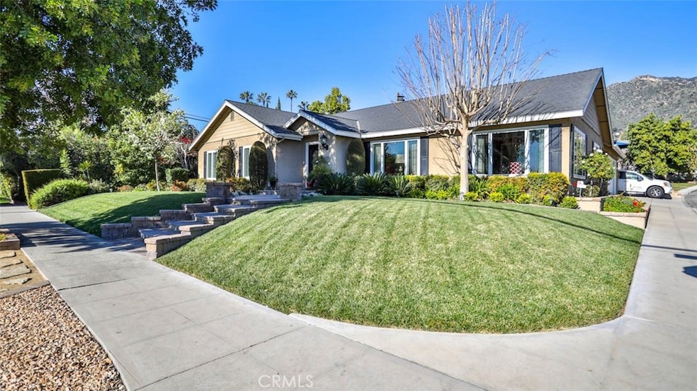 Sold $1,675,000 • Co-Listing Agent