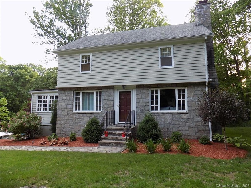 543 Putnam Pike, Dayville, CT 06241 - photo 1