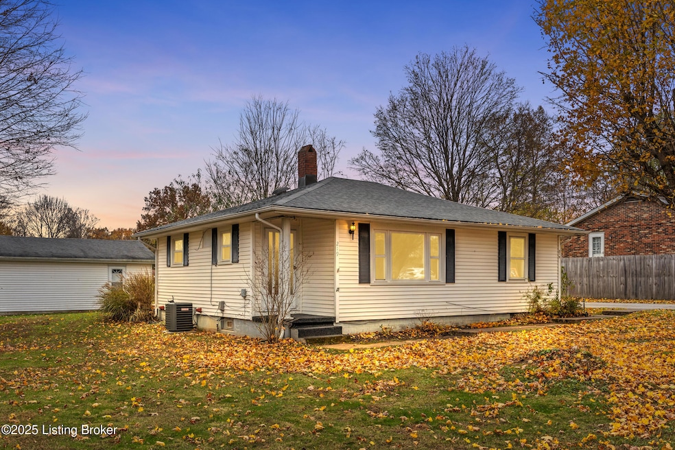 Under Contract $215,000 • Co-Listing Agent