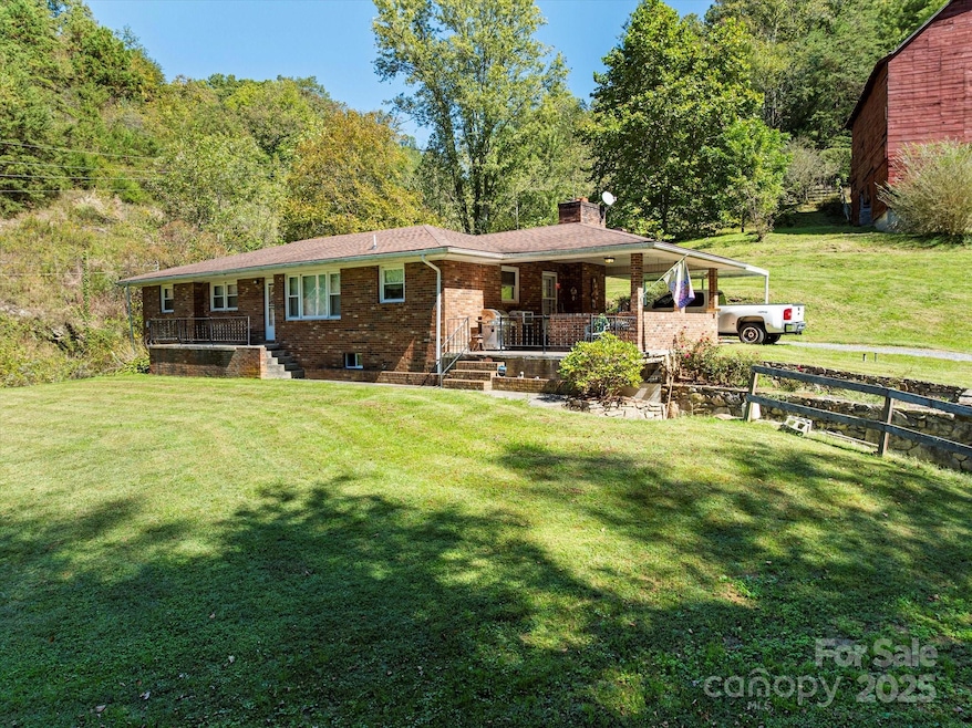 Welcome to 1623 Ammons Branch Road