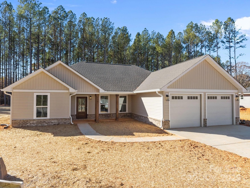 2307 Lee Lawing Rd, Lincolnton, NC 28092 - photo 1