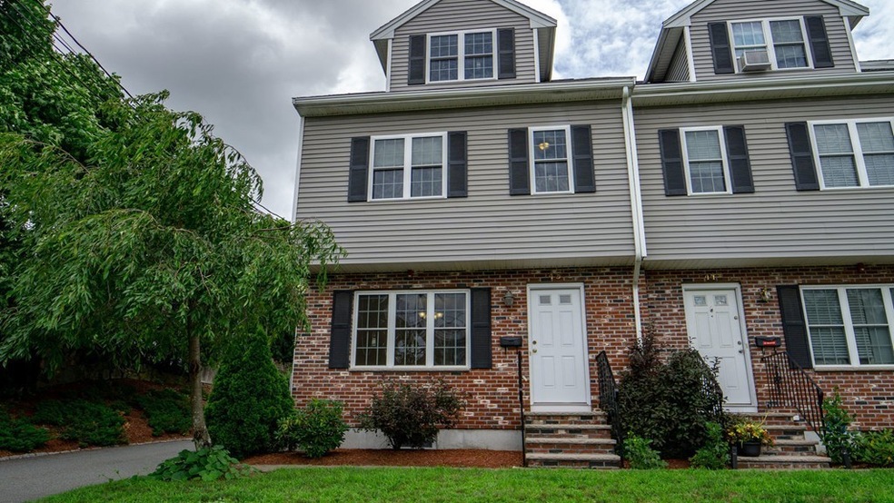 43 Curve St, Dedham, MA 02026 - photo 1