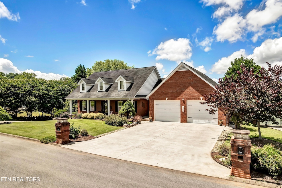 1843 River Vista Cir, Sevierville, TN 37876 - photo 1