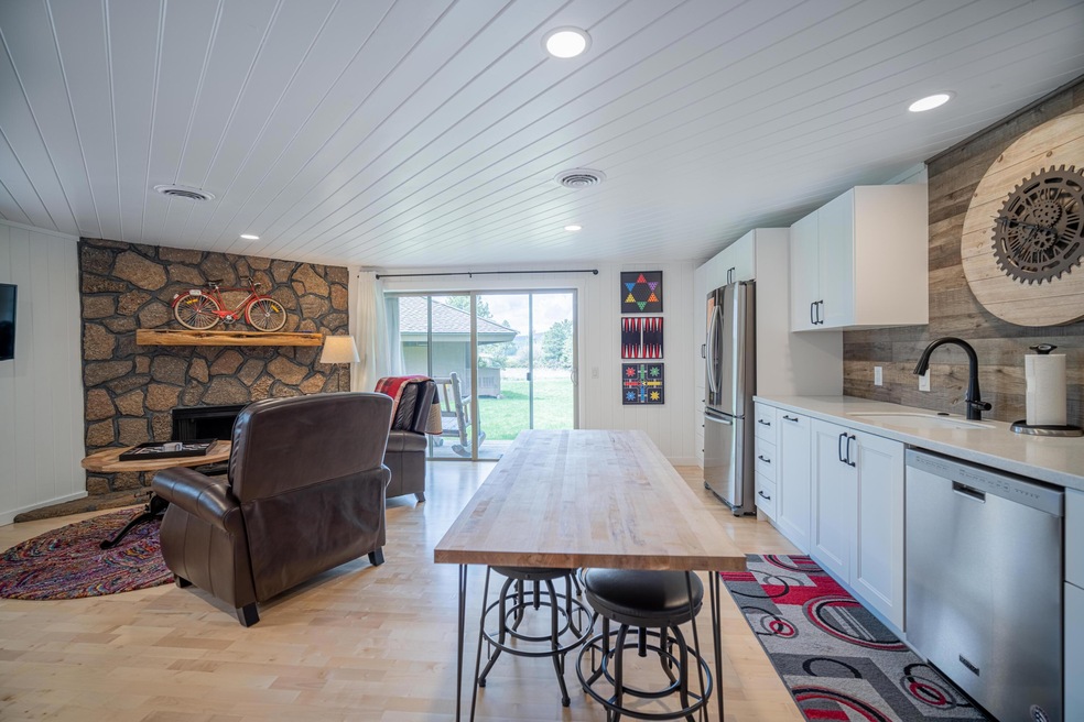 17620 Pinnacle Lane-01