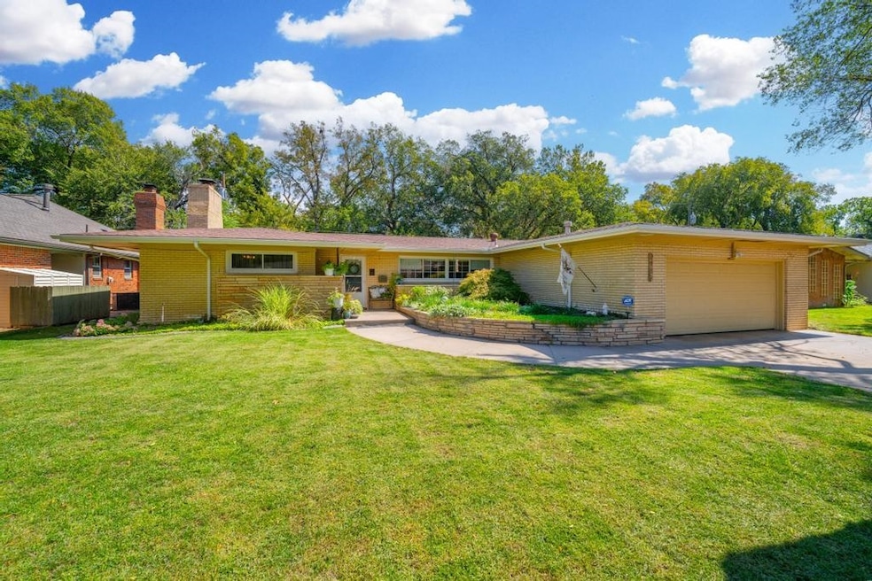 2482 N Coolidge Ave, Wichita, KS 67204 MLS SCK630433