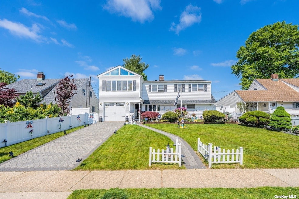 Sold $815,000 • Co-Listing Agent