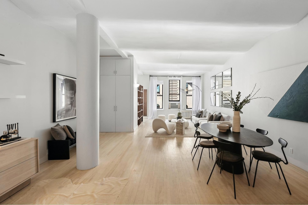 4 W 16th St unit 4A, New York, NY 10011 - photo 1