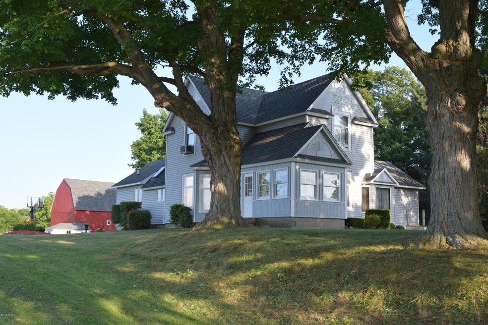 3860 8th Ave, Hudsonville, MI 49426 - photo 1